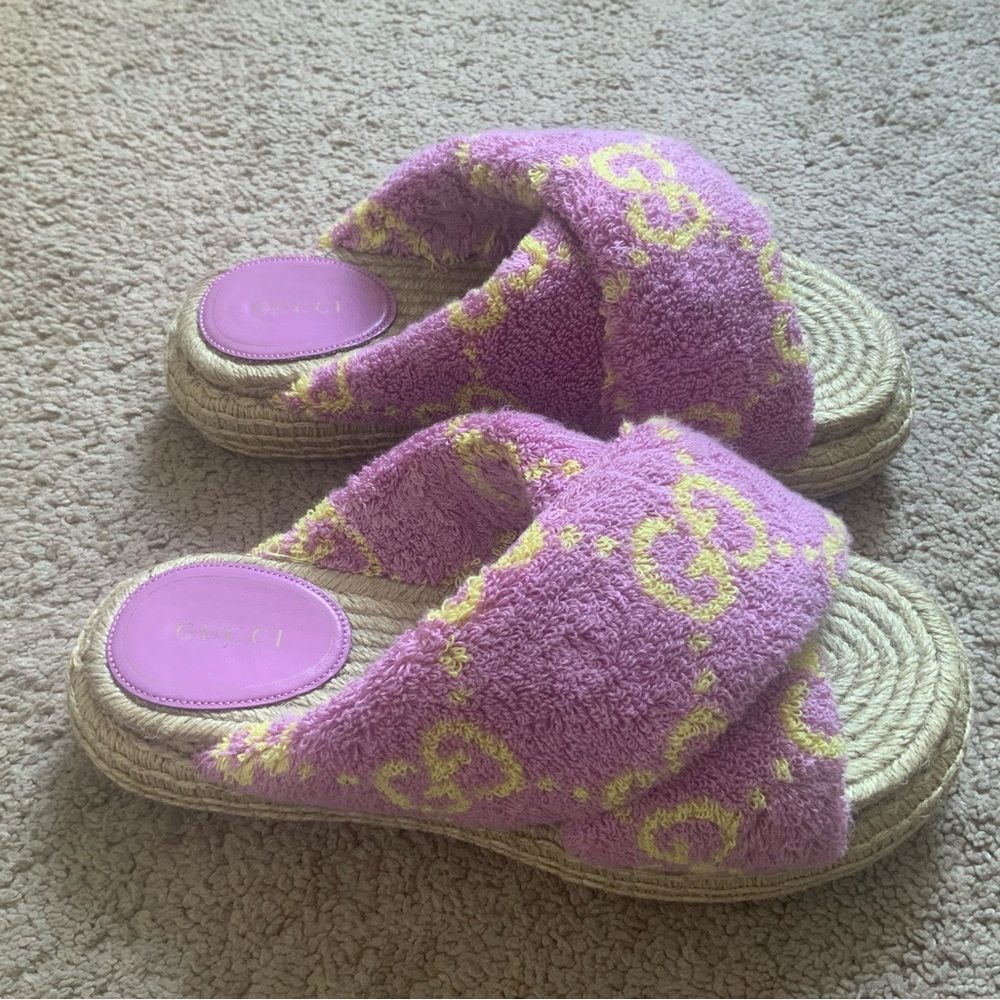 Gucci Macro GG Terry Espadrille Slides Big Sponge Jacquard Candy Mousse Size 38